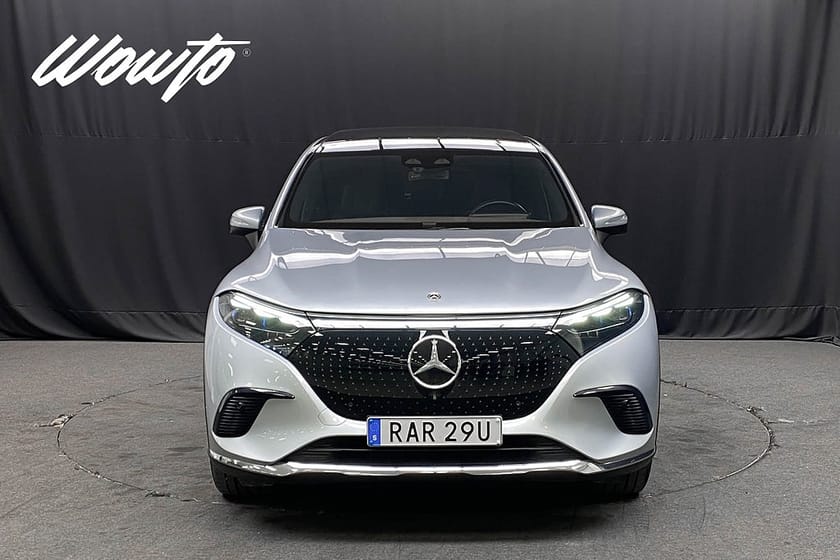 Bild 2 av Mercedes-Benz EQS SUV 450 4MATIC 4M 7-Sits Avantgarde /Se Spec/Moms