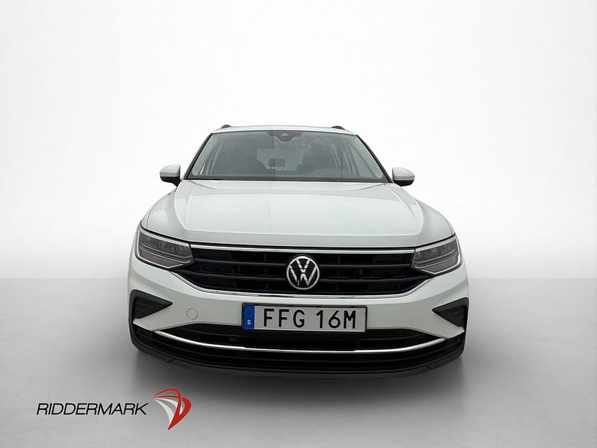 Bild 2 av Volkswagen Tiguan 1.5 TSI Drag B-Kamera Carplay Adaptiv-fart