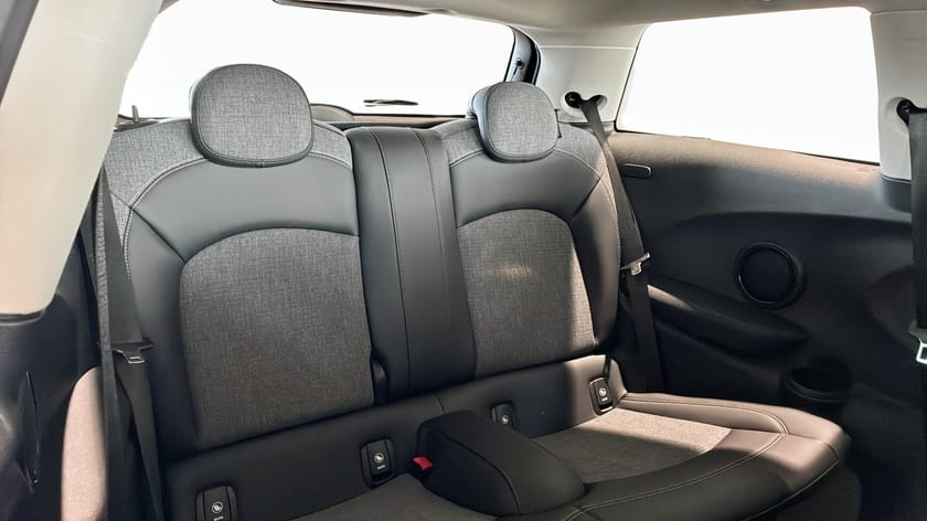 Bild 5 av MINI Cooper S 3-dörrar Backkamera / Komfortöppning / PDC