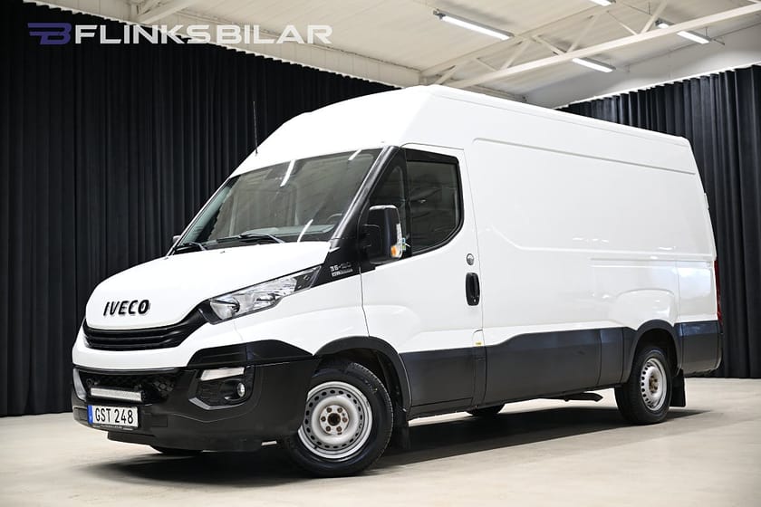 Bild 1 av Iveco Daily 35-120 Van 2.3 JTD Hi-Matic Automat|Webasto|NyKamrem|3.5ton-drag