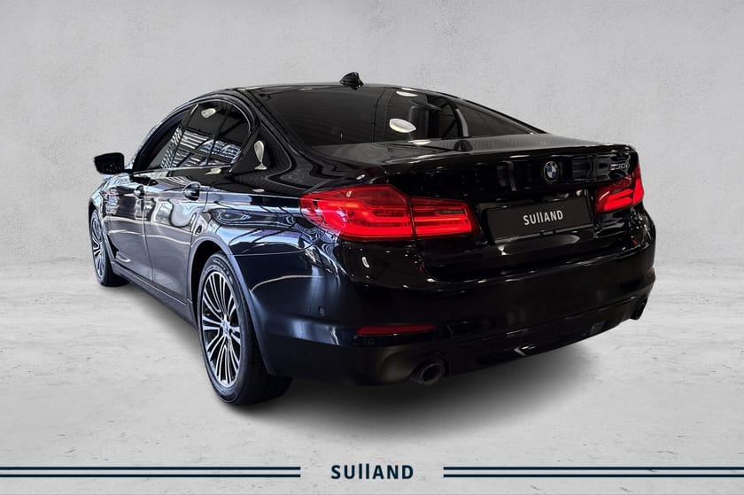 Bilde 3 av BMW 530e xDrive iPerformance Sedan Sport Line – Topputstyrt luksus+