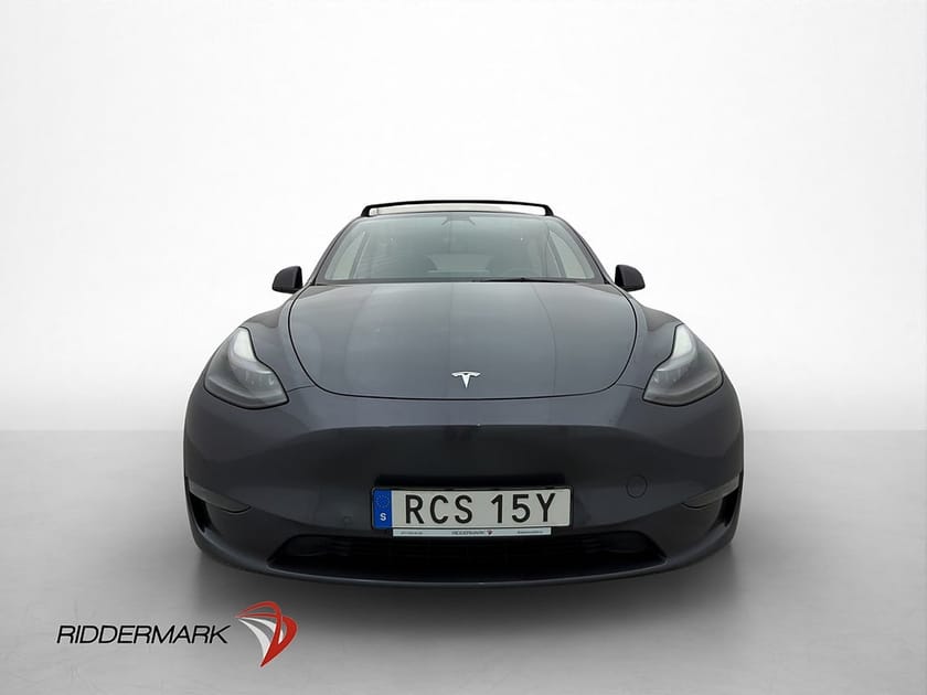 Bild 3 av Tesla Model Y Long Range AWD Svensksåld Panorama Drag