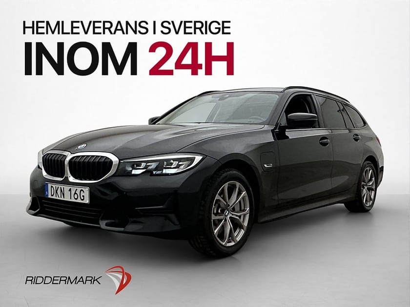 Bild 1 av BMW 330e xDrive Touring Sport line Navi CarPlay Sensorer