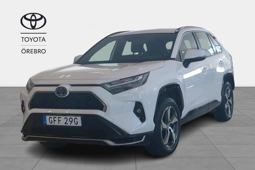 Bild 1 av Toyota RAV4 Plug-in Hybrid Active Dragkrok Vinterhjul