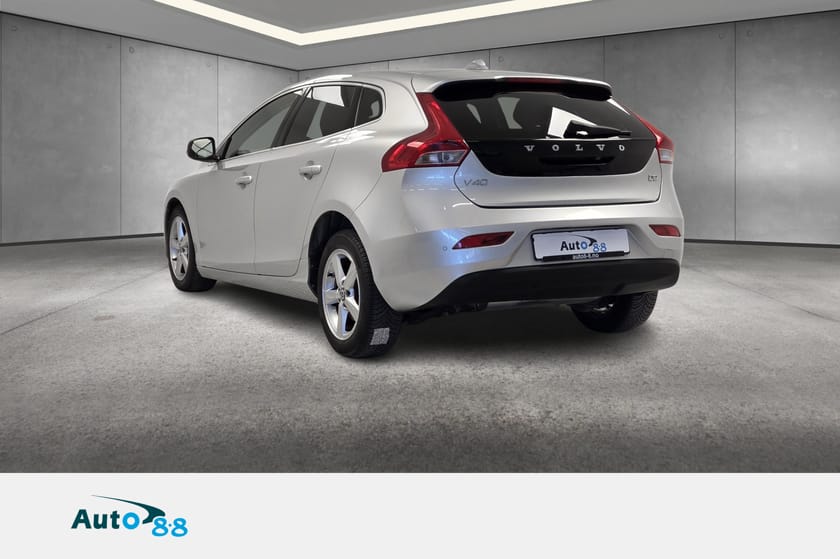 Bilde 4 av Volvo V40 KAMPANJE* Ny service og EU Cruise Ryggekam DAB Navi