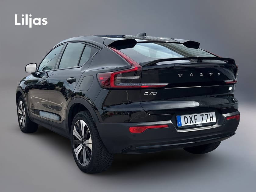 Bild 3 av Volvo C40 Recharge Core Edition//Dragkrok//