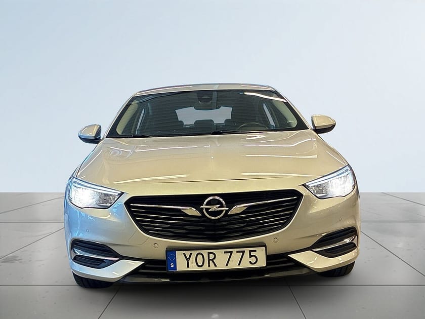 Bild 2 av Opel Insignia Grand Sport 1.6 Enjoy Värmare/Drag/P-sens/SoV-däck
