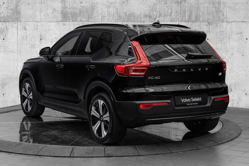 Bilde 5 av Volvo XC40 Recharge Twin motor Plus AWD | Varmepumpe Ryggekamera