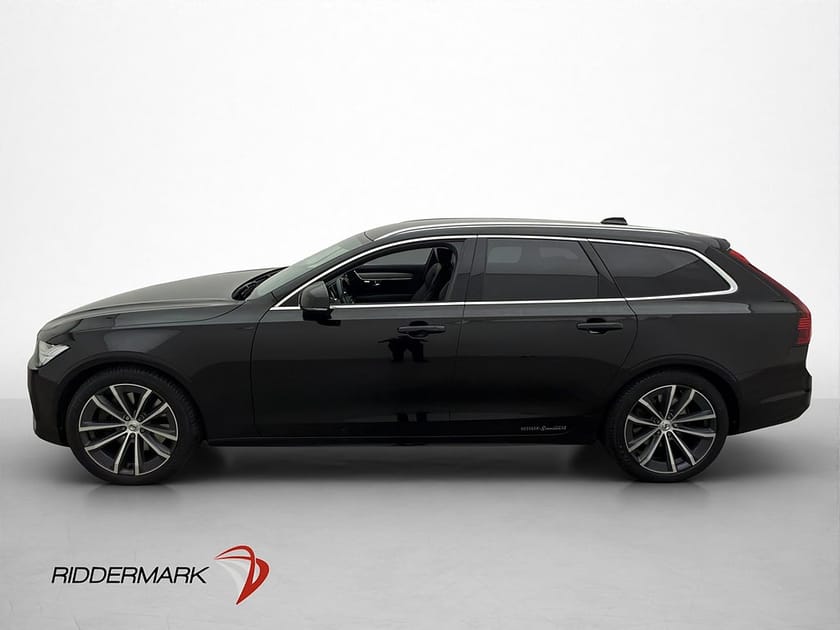 Bild 4 av Volvo V90 B4 Momentum Advc H/K Skinn Kamera Värm Drag
