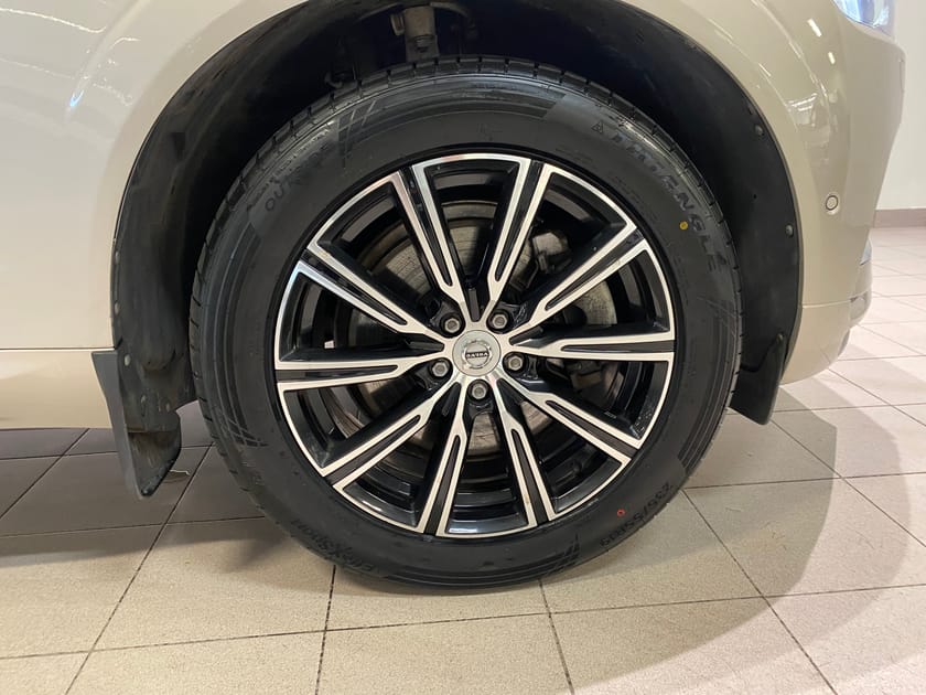 Bild 3 av Volvo XC60 T8 TE Inscription