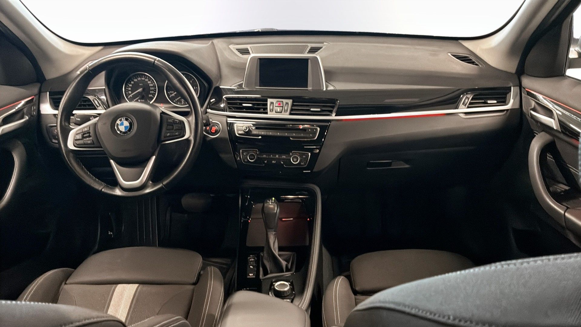 BMW X1 2018, bild 4/10
