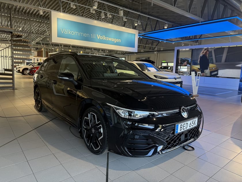 Bild 3 av Volkswagen Golf Sportscombi R-LINE 1,5 ETSI 150 HK DSG7