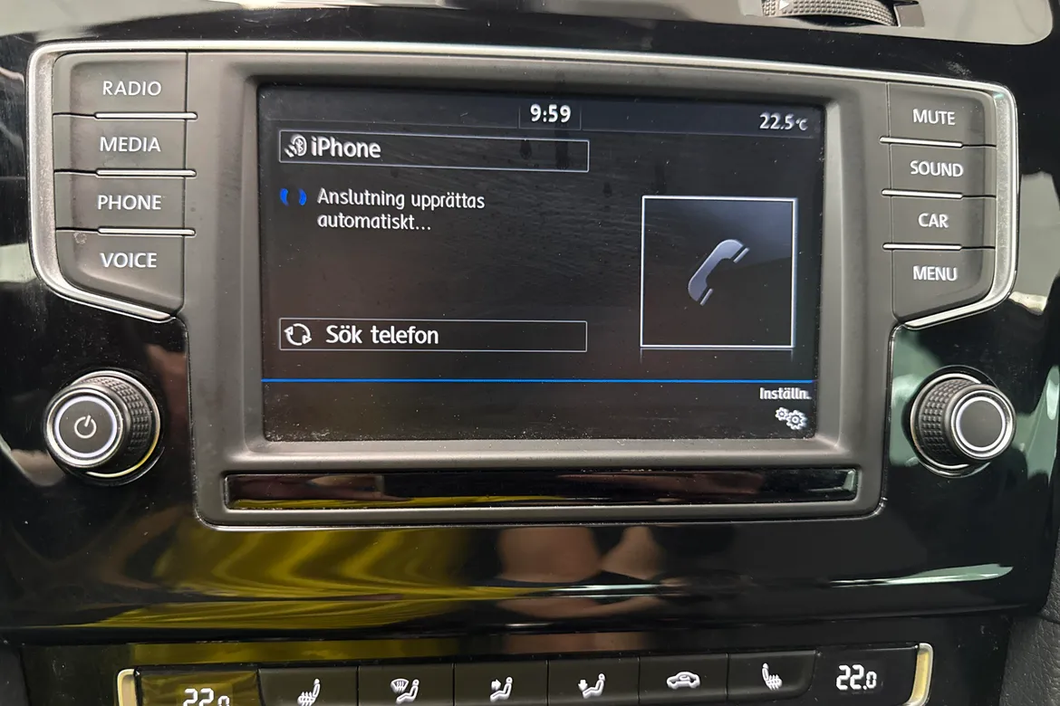 picture of a car