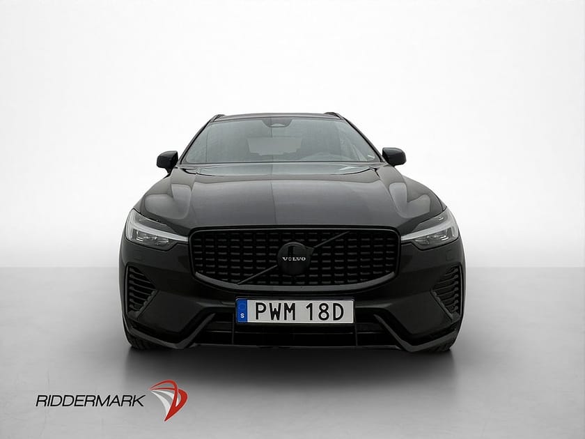Bild 2 av Volvo XC60 Plus Black T6 350hk Pano Värmare Side-Steps Drag