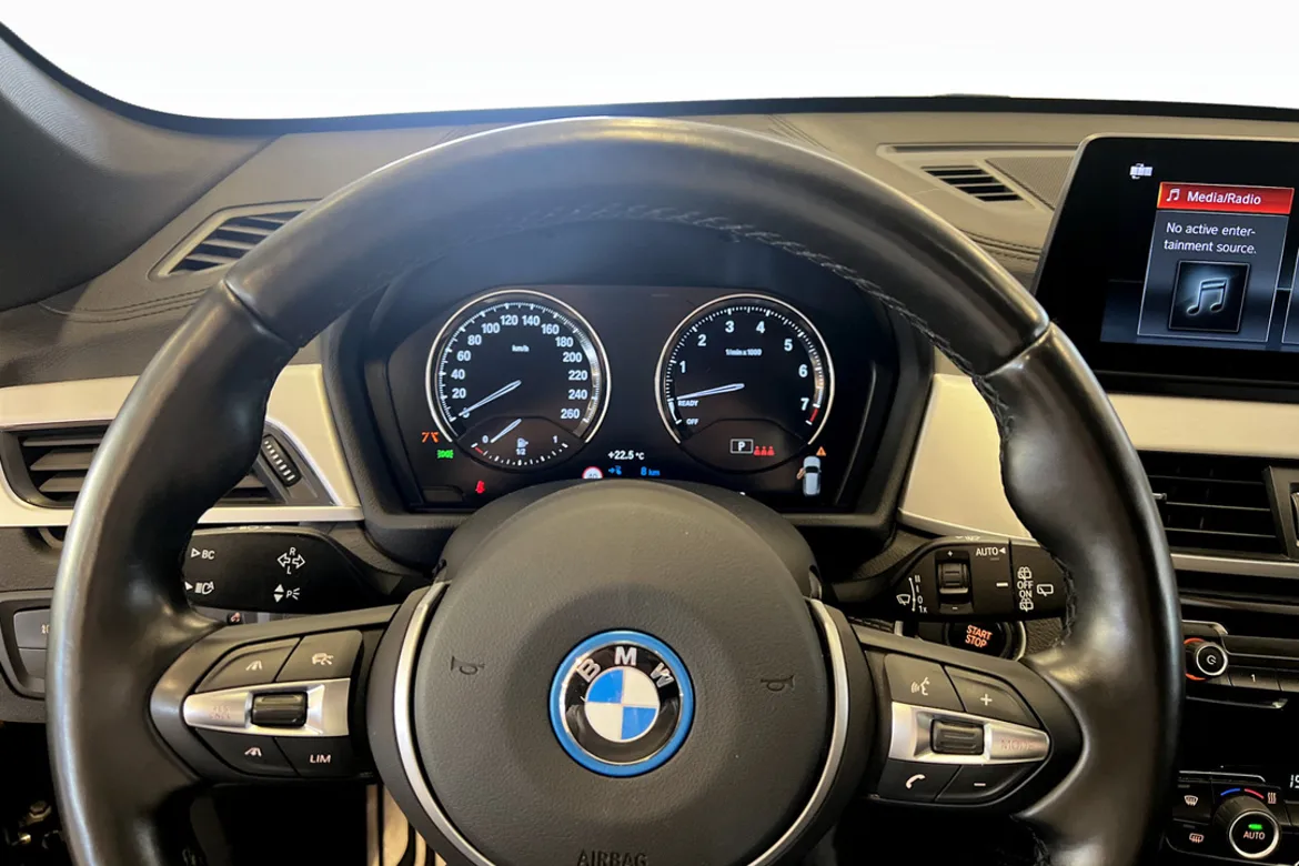 BMW X1 xDrive25e