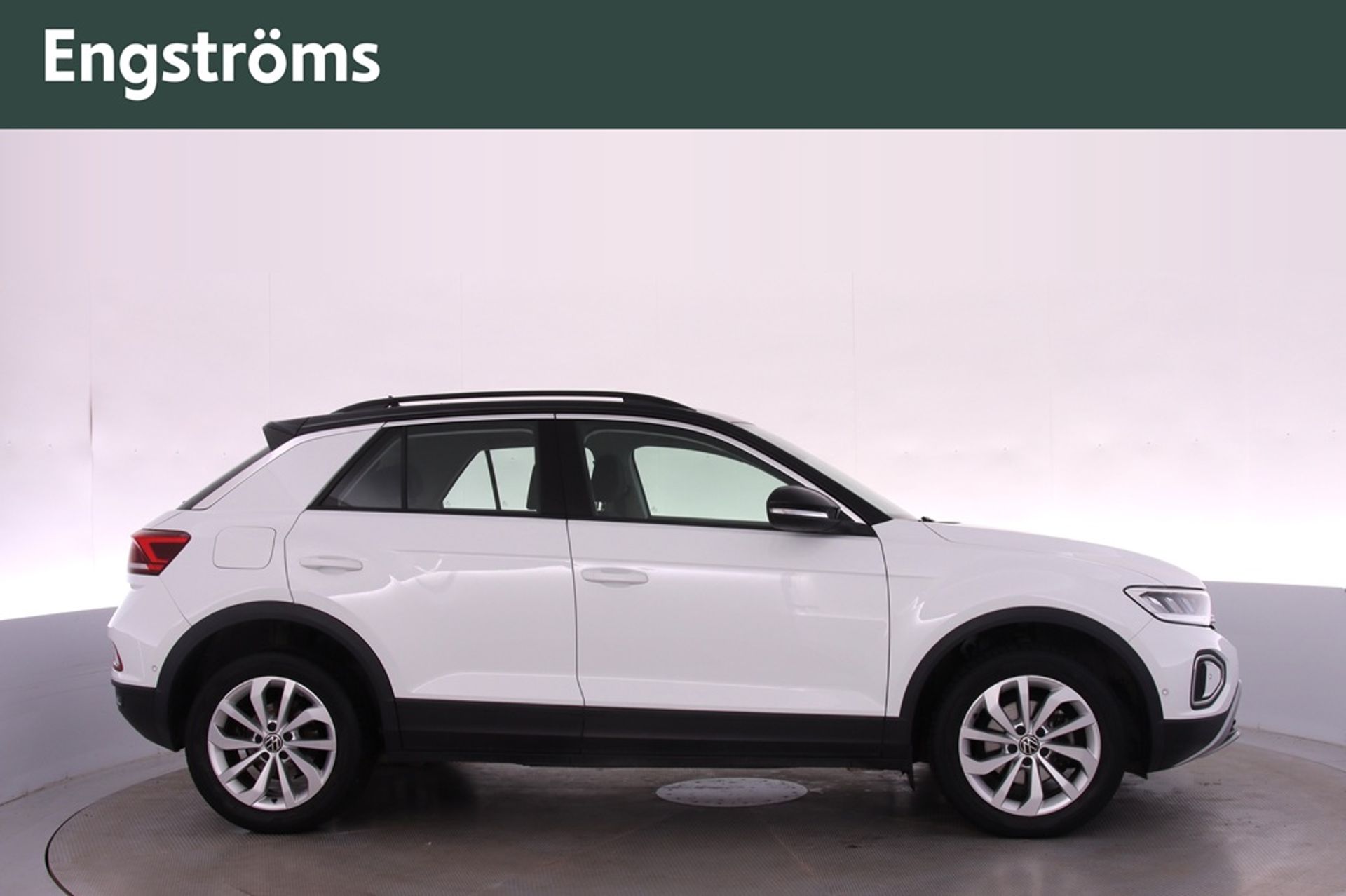 Volkswagen T-Roc 2024, bild 2/10