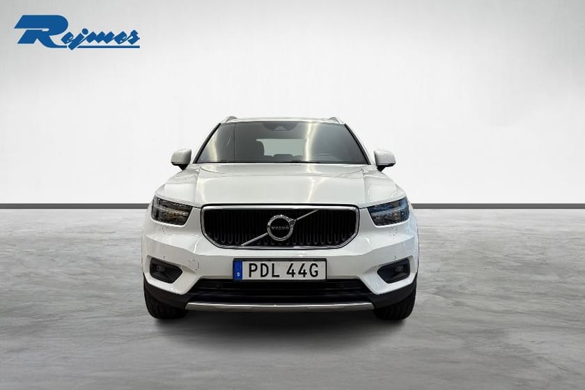 Bild 4 av Volvo XC40 B4 AWD Bensin Momentum Advanced SE