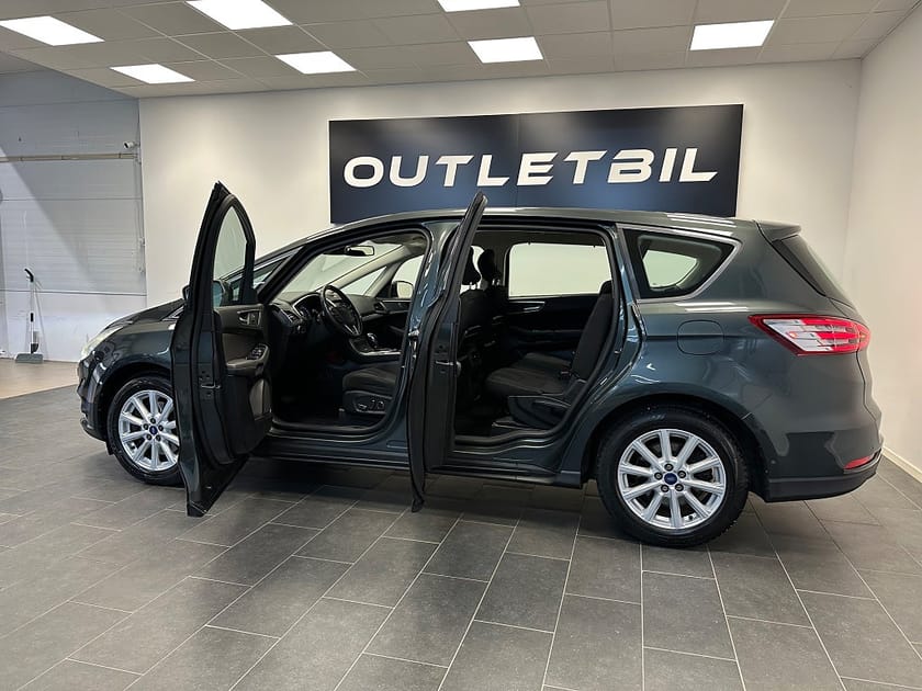 Bild 3 av Ford S-Max 2.0 TDCi Powershift Business 7-sits Navigation