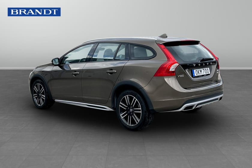 Bild 2 av Volvo V60 Cross Country D4 AWD Bus Adv Summum