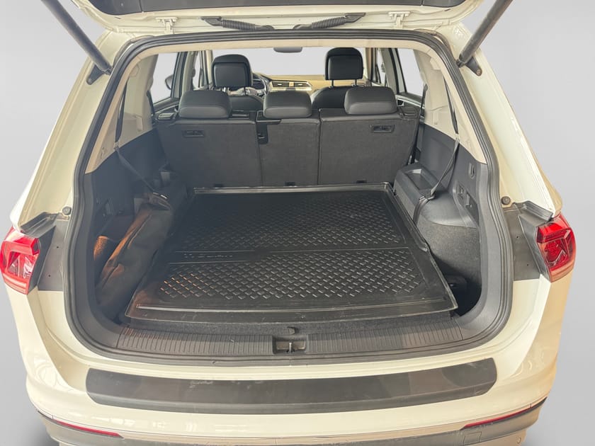 Bild 4 av Volkswagen Tiguan Allspace 7-sätes
