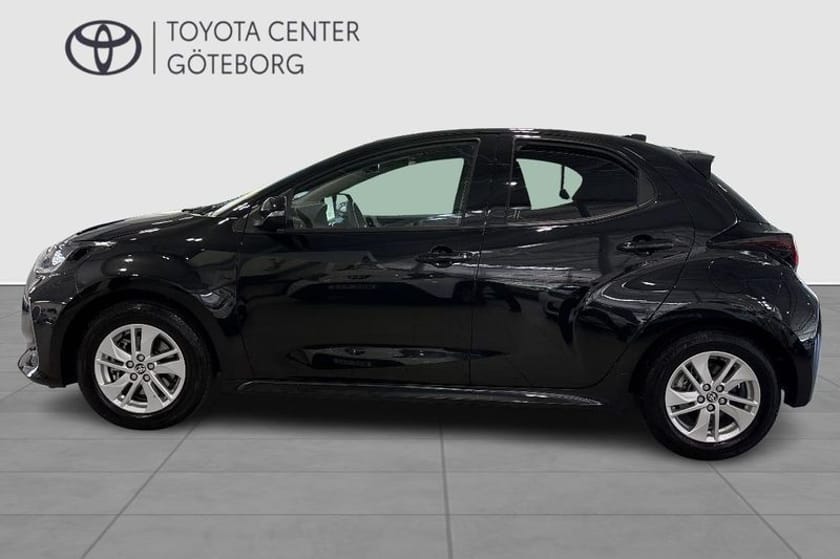 Bild 4 av Toyota Yaris Hybrid 115 1,5 5D ACTIVE KOMFORTPAKET - INK VINTERHJUL
