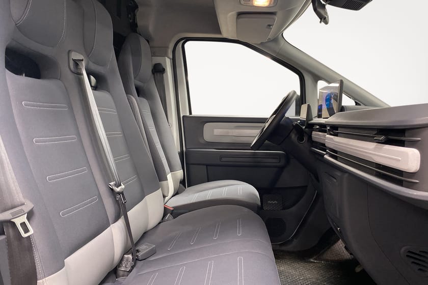 Bild 5 av Maxus e-Deliver 5 L1H1 64 kWh Skåp