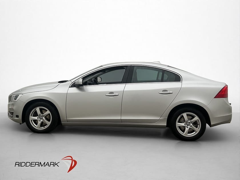 Bild 4 av Volvo S60 D4 Momentum Business Edtn Värm Navi P-Sensor Drag