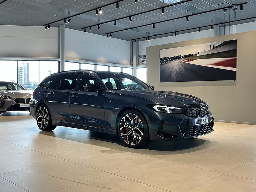 Bild 3 av BMW M340i xDrive Touring M Sport Pro Drag Elstolar H/K D/A 360