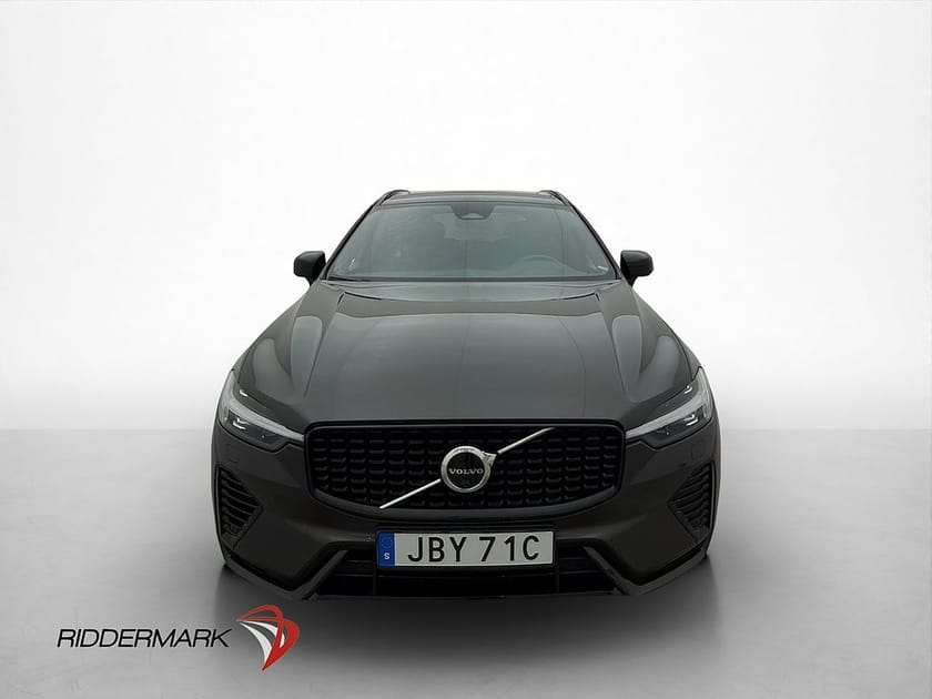 Bild 2 av Volvo XC60 T8 AWD 456hk R-Design Pano  H/K 360° Navi Drag