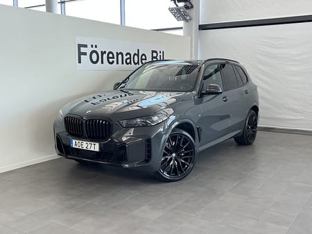 BMW X5 xDrive30d M Sport Pro H/K Panorama Drag KomfortStol