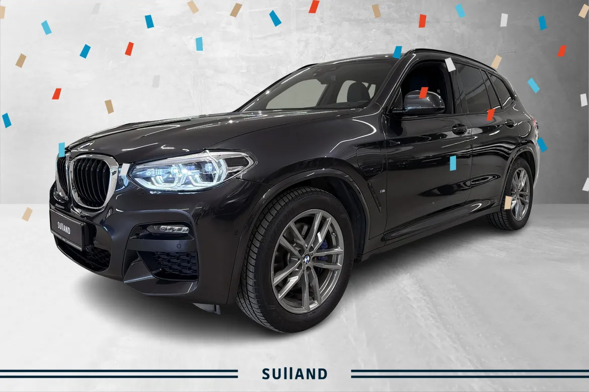 Bilde av BMW X3 xDrive30e