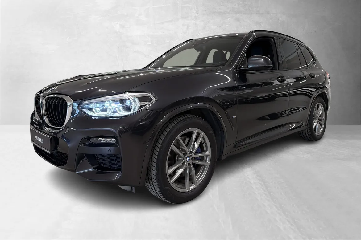 Bilde av BMW X3 xDrive30e