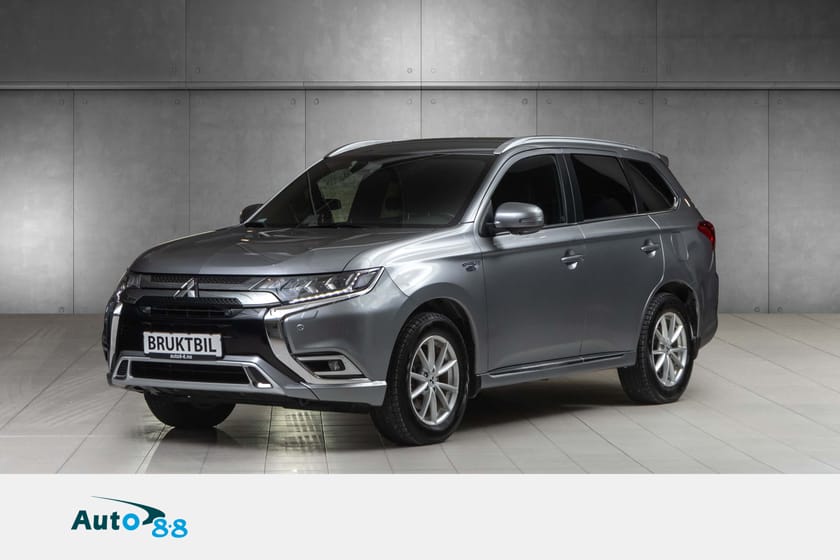 Bilde 1 av Mitsubishi Outlander PHEV Instyle+ / AWD / / Hengefeste