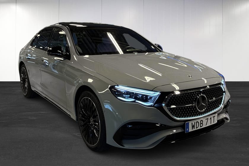 Bild 2 av Mercedes-Benz E 300 de 4MATIC 4M | AMG | Advanced Edition | 360 | Burmester | Pano | Nightpaket