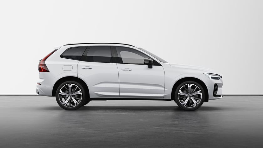 Bilde 2 av Volvo XC60 Recharge T6 Plus Dark KROK|PANO|21"|360|HUD|TONEDE