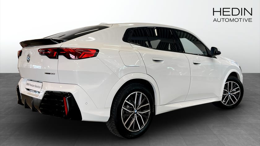 Bild 2 av BMW iX2 xDrive30 M-Sport Rattvärme Drag