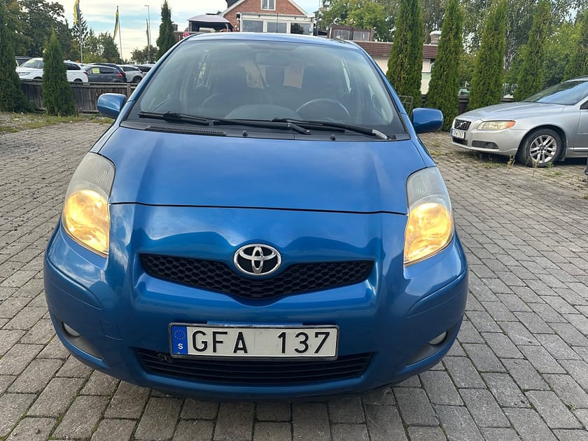 Bild 3 av Toyota Yaris 5-dörrar 1.33 Dual VVT-i Euro 4/Ny besiktigad/SOV Hjul