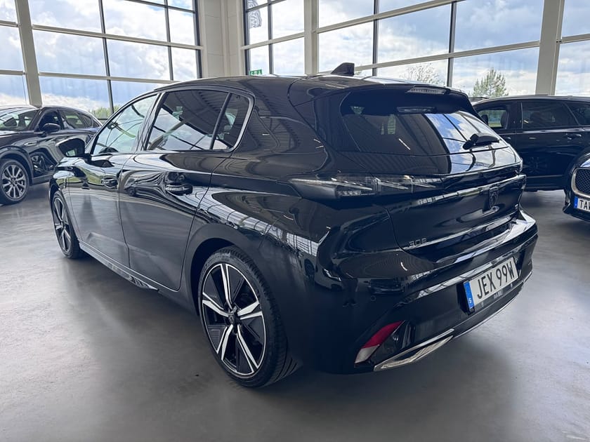 Bild 3 av Peugeot 308 GT 1.2 PureTech | Rattvärme | 360°| CarPlay