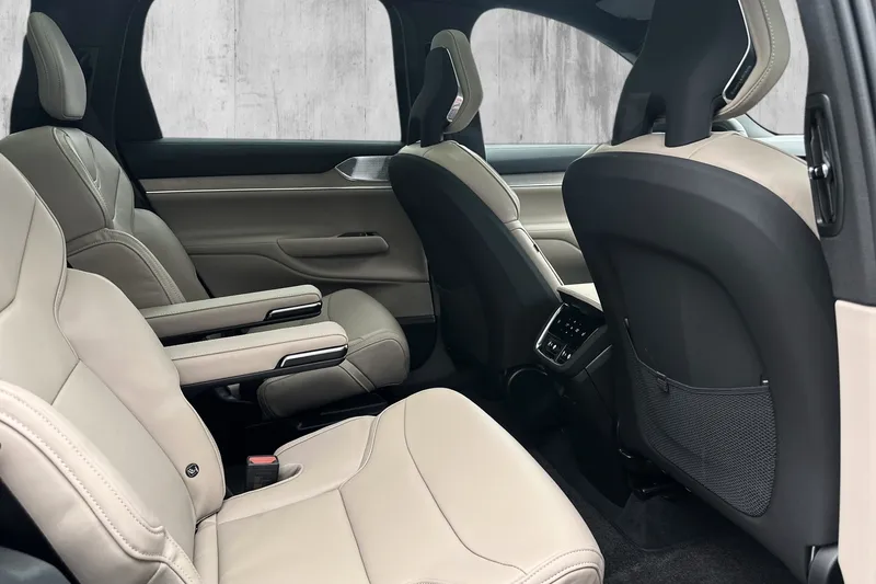 Volvo EX90 Twin Motor Performance bilde 29