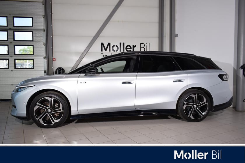 Bilde 2 av Volkswagen ID.7 GTX Tourer Stasjonsvogn 4Motion 86kWh Exclusive
