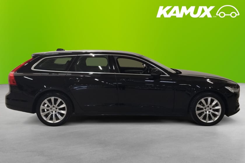 Bild 2 av Volvo V90 D3 AWD Momentum Drag Värmare Sensorer