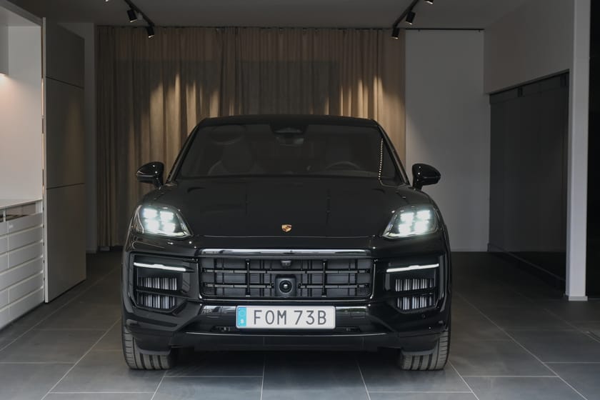 Bild 2 av Porsche Cayenne E-Hybrid Coupé 