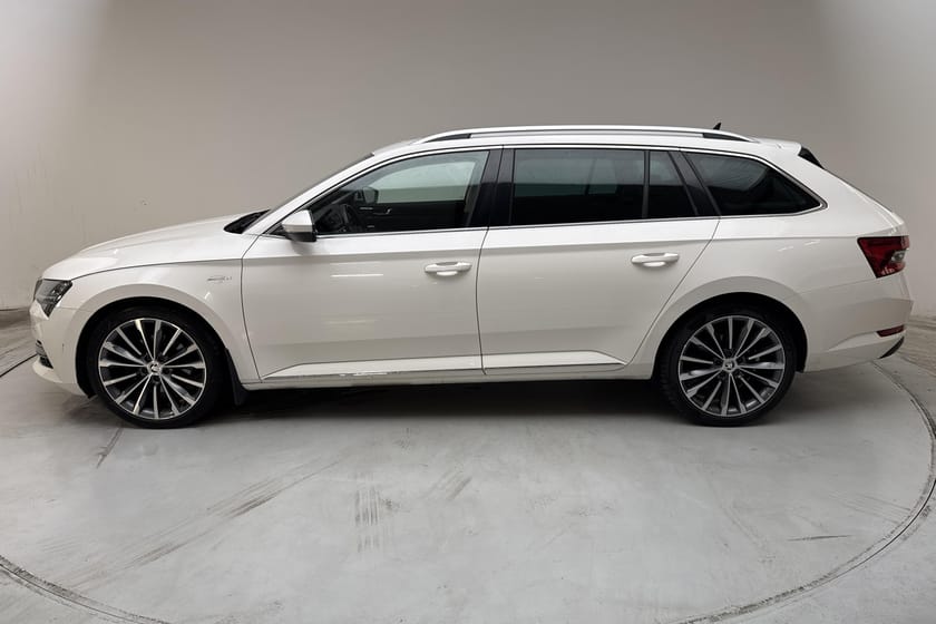 Bild 2 av Škoda Superb Kombi