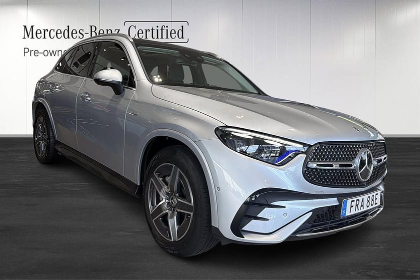 Bild 2 av Mercedes-Benz GLC 300 e 4MATIC 4-Matic AMG Premium Plus Panorama Airmatic Drag