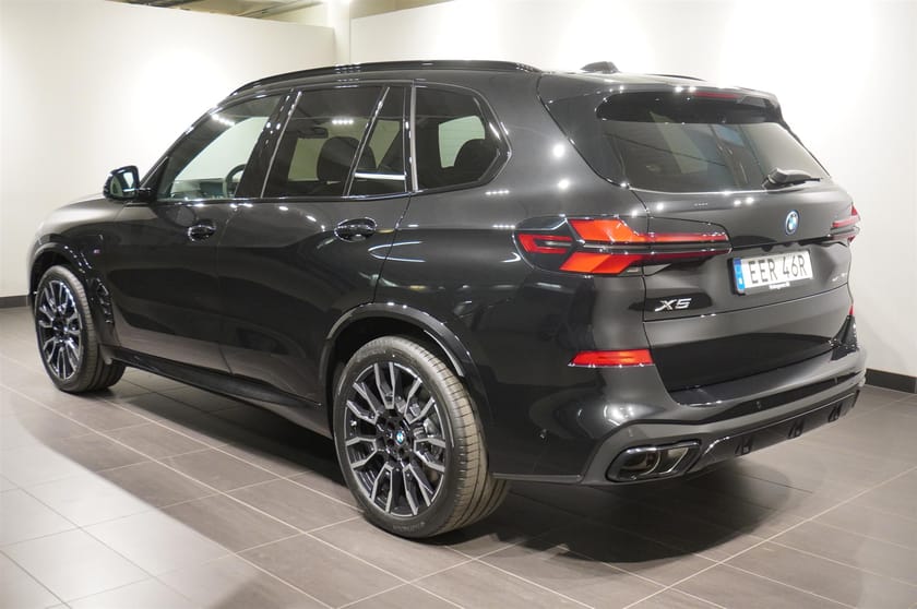 Bild 4 av BMW X5 xDrive50e M Sport Pro Business Ed Drag DA Pro H K