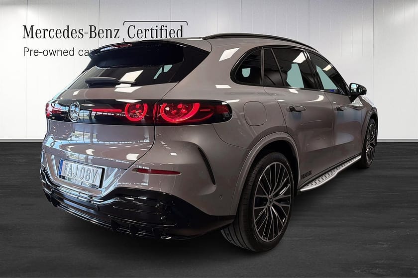 Bild 3 av Mercedes-Benz GLC EQ 400 4MATIC AMG Drag Burmester Pano Digital Light