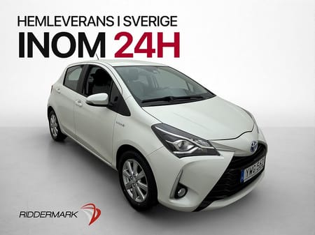 Toyota Yaris Hybrid e-CVT Backkamera Lane Assist 360kr Skatt