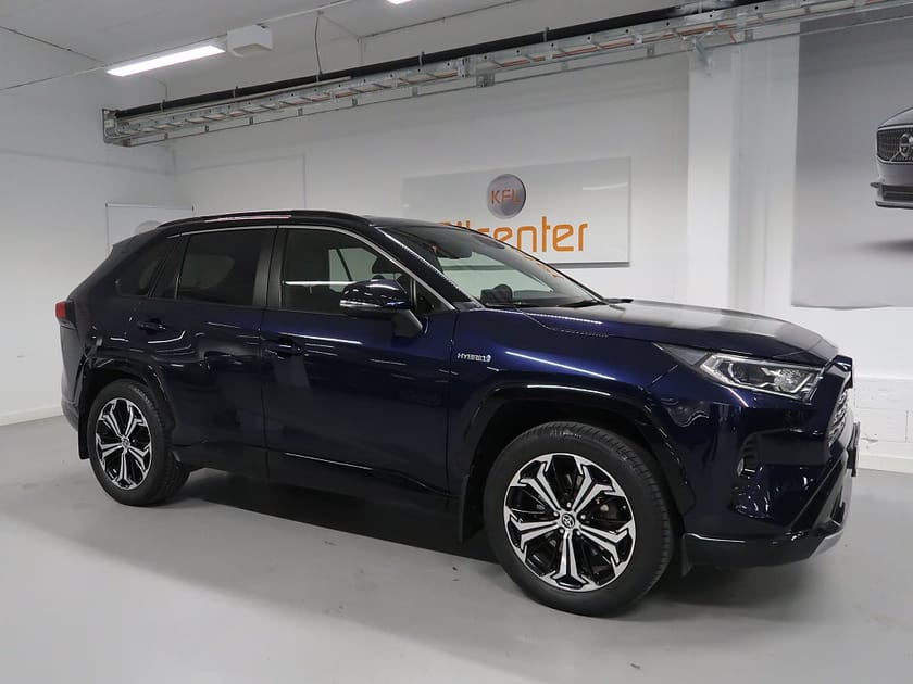 Bild 4 av Toyota RAV4 Hybrid AWD-i E-CVT Style Aut-V-däck ingår-Värmare-Drag