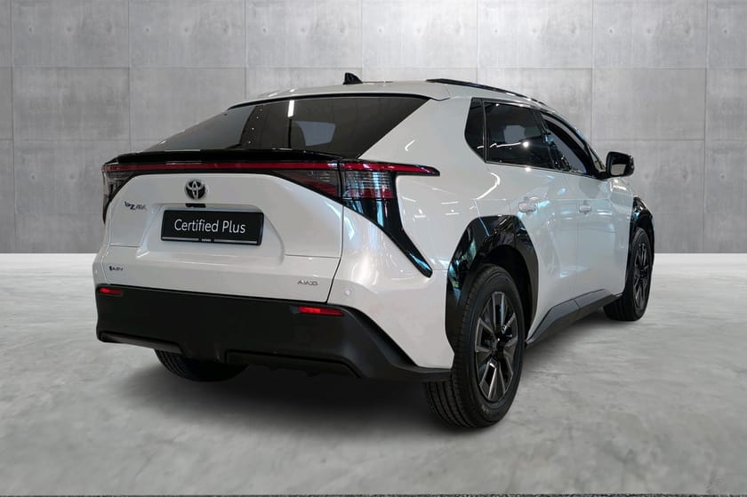 Bilde 5 av Toyota bZ4X AWD Active Tech - LED - El.bakluke - 360 kamera