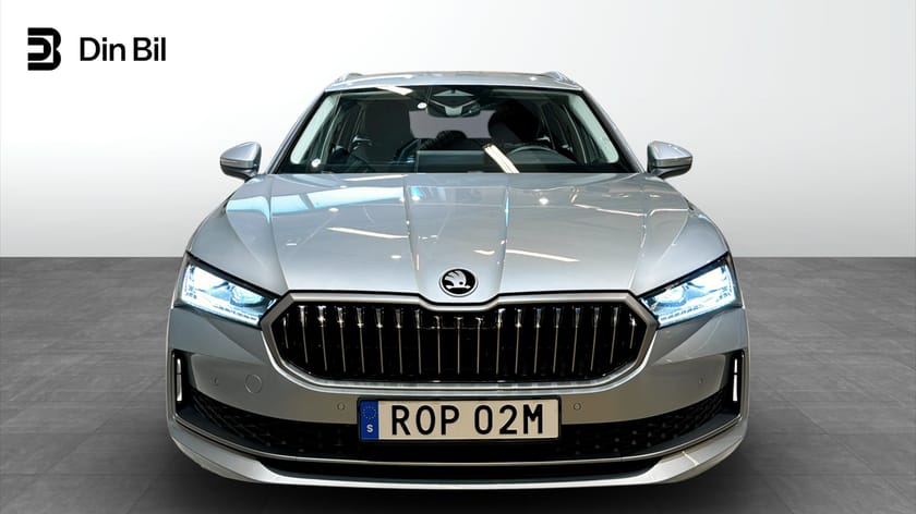 Bild 4 av Škoda Superb iV Kombi Selection 1,5 TSI DSG | Drag/B-kamera